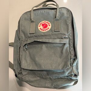 Kånken Classic Gray Backpack